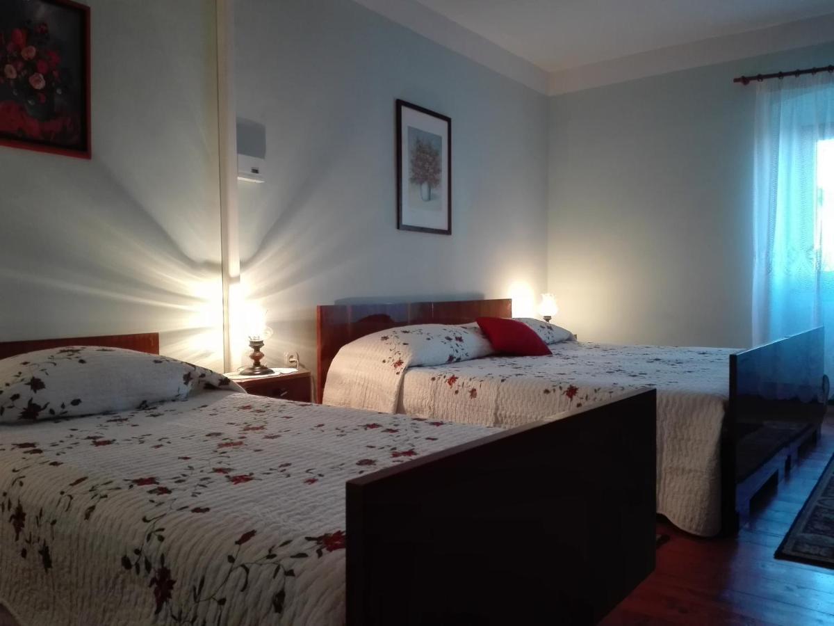 Apartments Lazzarini Battiala Nedeščina Eksteriør billede
