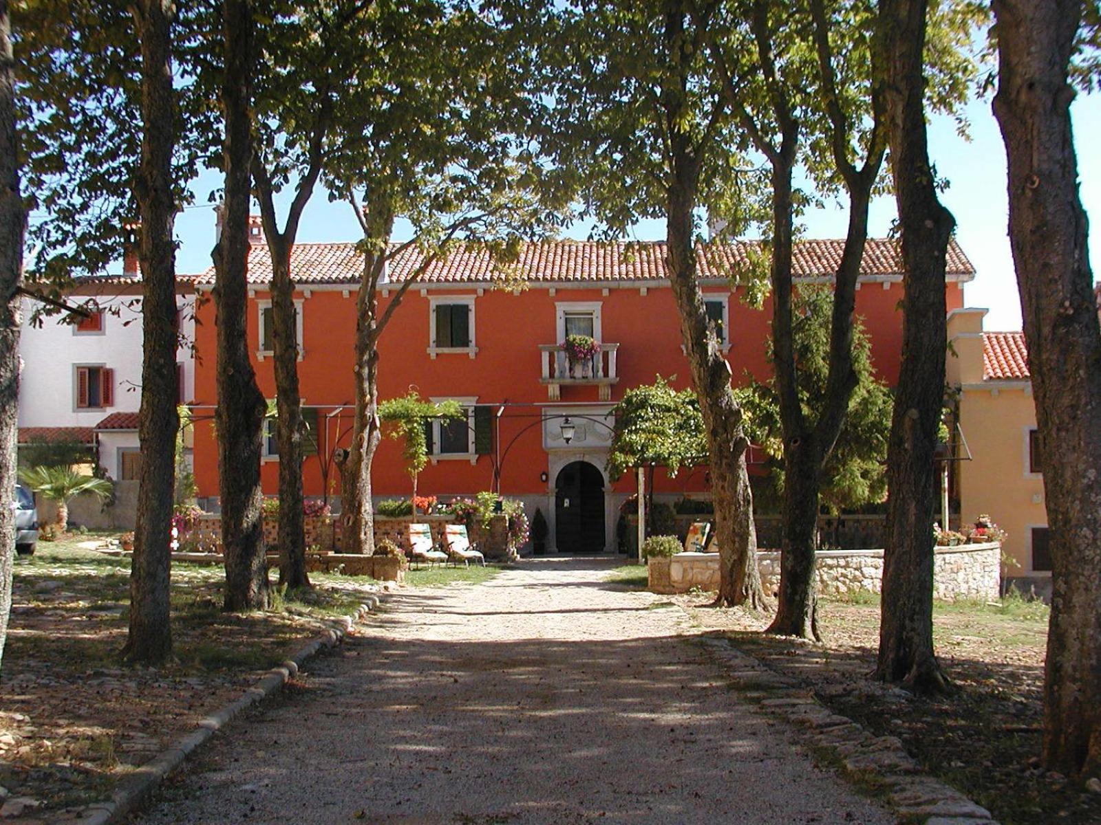 Apartments Lazzarini Battiala Nedeščina Eksteriør billede